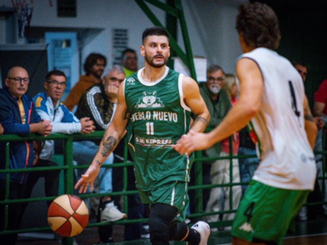 Pueblo Nuevo pone en marcha su serie ante Blanco y Negro